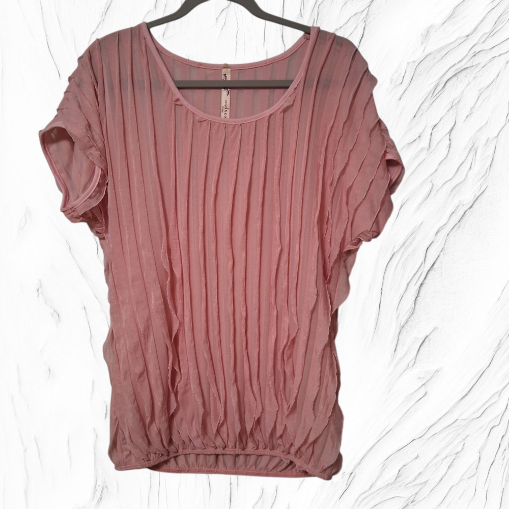 ANDREA Missy Soft Pink Ruffled Blouse. Elastic Hem. Size L